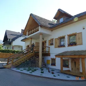  Kwatera prywatna Dworek
